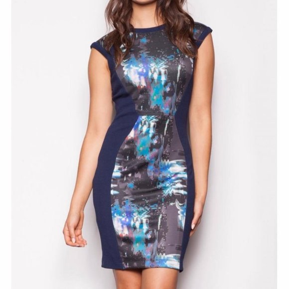 Pink Martini Dresses & Skirts - NWT Pink Martini Glitch Print Bodycon Dress